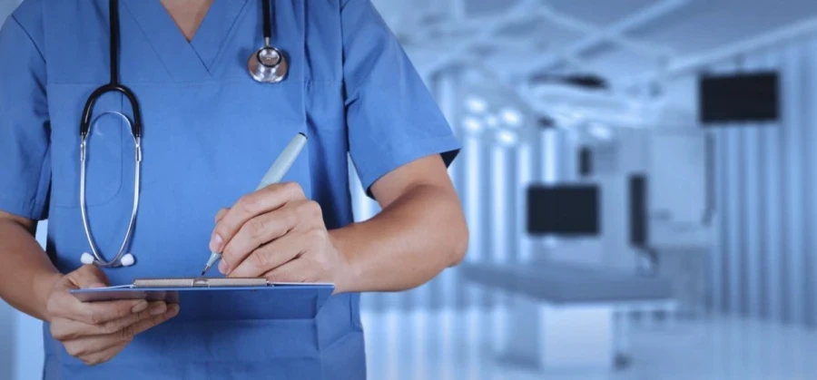 Минздрав: В Кыргызстане не хватает 23 тысячи медиков