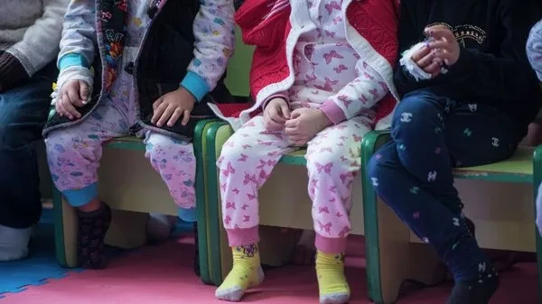 Минтруда Кыргызстана: в третьем квартале более 800 детей обрели семьи