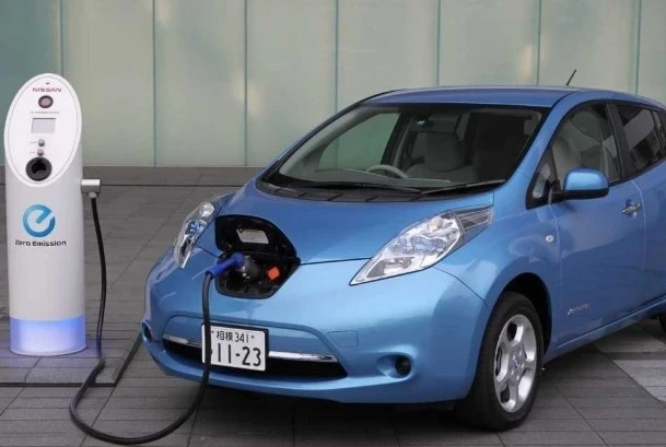 Тарифная льгота на ввоз электромобилей в КР вступит в силу с 2026 года