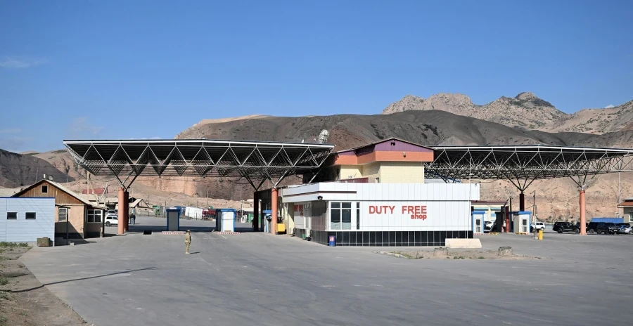 КПП «Торугарт» и «Иркештам» на границе с Китаем временно закроют