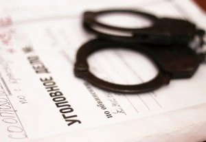 В Оше задержаны бывшие и действующие госслужащие за незаконную передачу земельного участка частнику