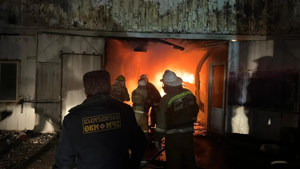 В Кыргызстане за сутки зарегистрировано 10 пожаров
