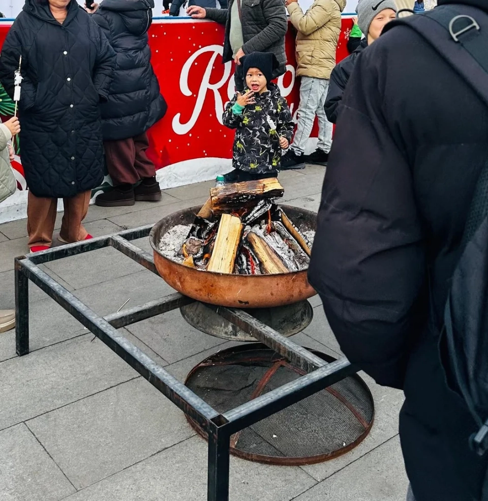 На площади Ала-Тоо на ярмарке «Северное сияние» запретили разжигать огонь