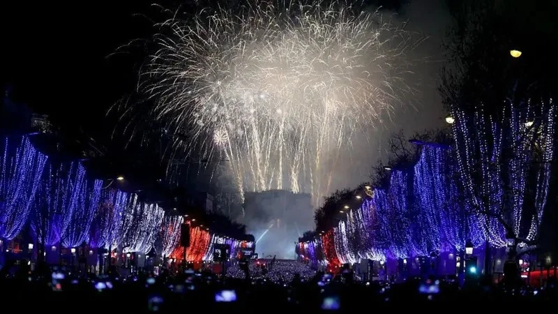 Сиднейден Нью-Йоркко: дүйнө 2026 жылды кандай кабыл алды