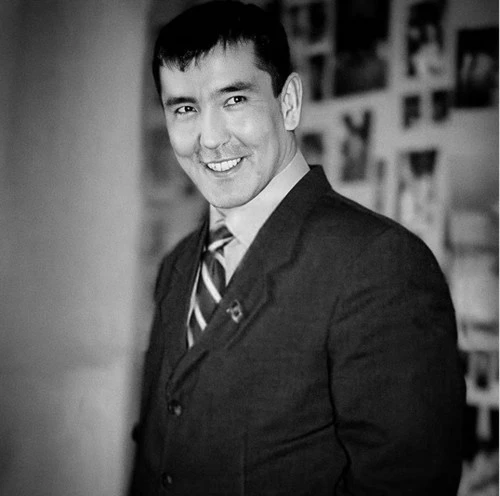 Мэр Ошa предложил назвать улицу в честь Баямана Эркинбаева