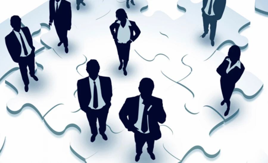 Бывшим сотрудникам ЕЭК и экс-чиновникам хотят упростить возвращение на госслужбу