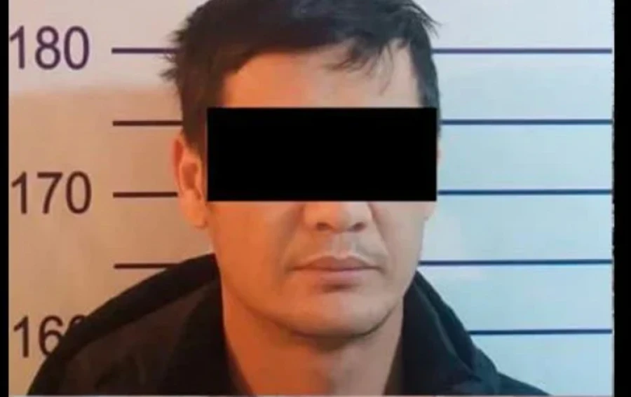 В Сузакском районе муж вернулся с заработков и зарезал жену