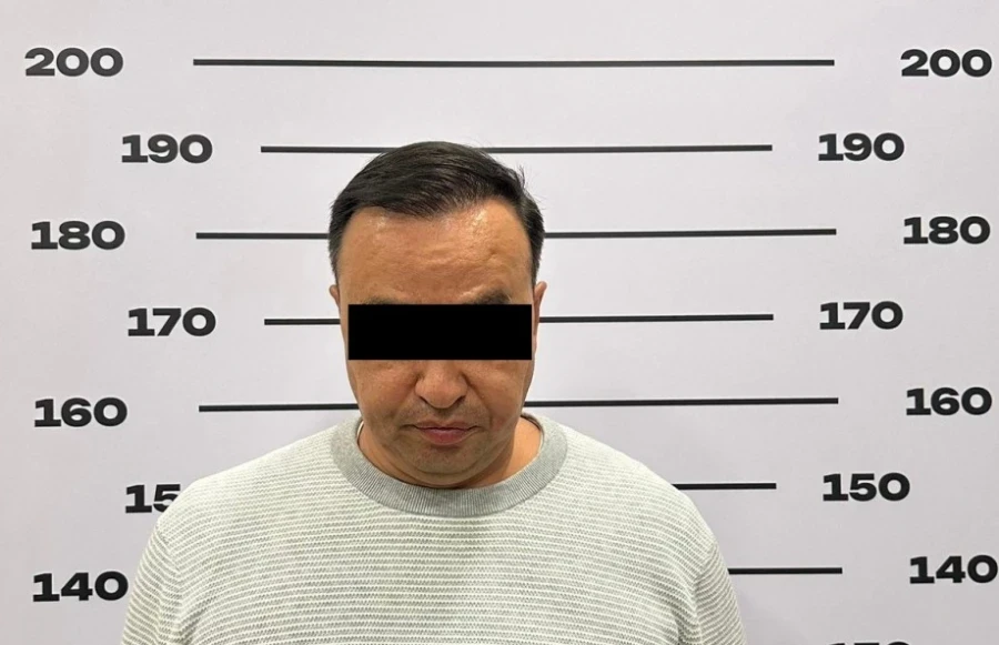 Владелец сети ломбардов в Бишкеке организовал схемы по отъему имущества у клиентов