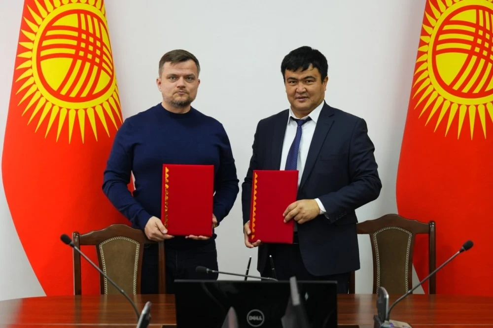 Врачи Кыргызстана получат доступ к социальным магазинам "Евразия"