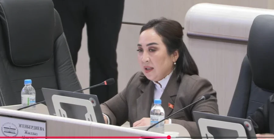 Больные миелолейкозом со всей страны вынуждены ездить за лекарством в Бишкек