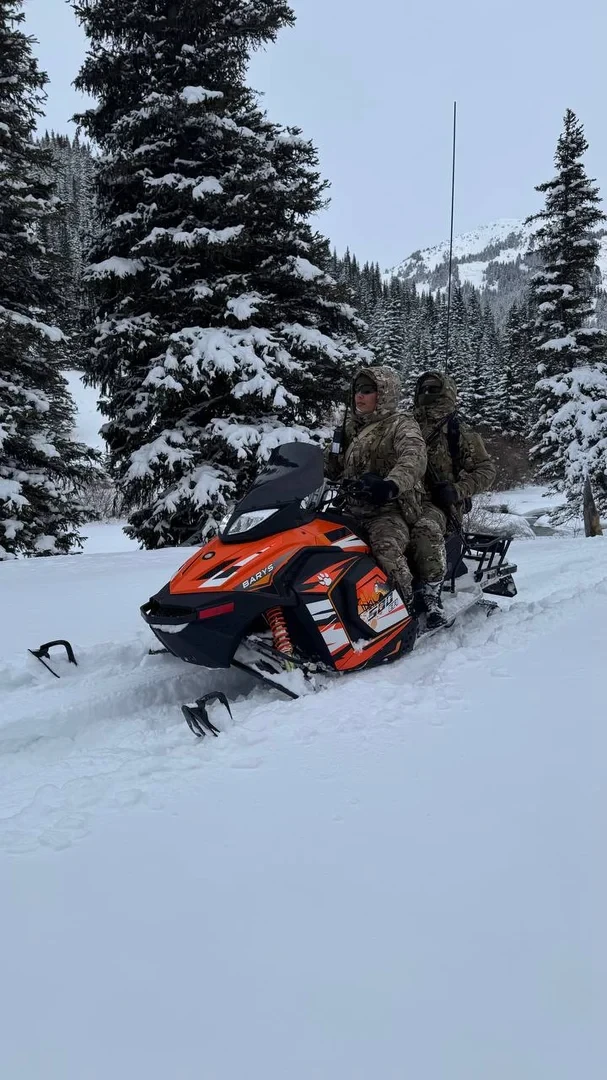 Высокогорье, ветер и мороз: будни пограничников Иссык-Куля – фоторепортаж