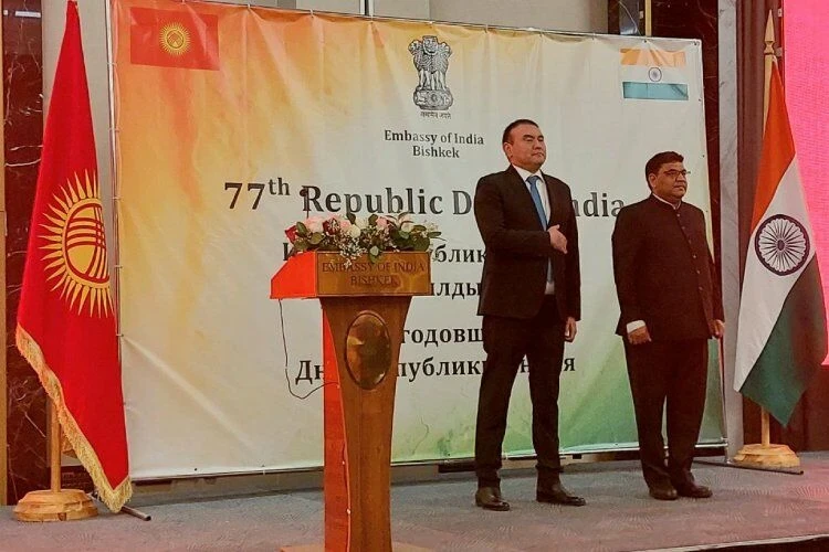 Индия передаст Кыргызстану линейный ускоритель