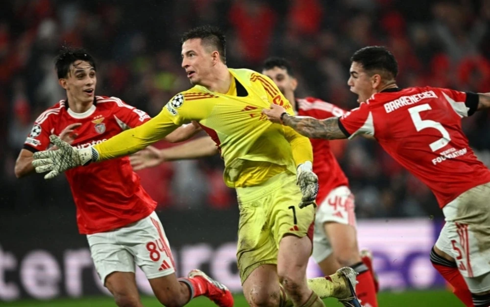 "Бенфика" выбила "Реал" из топ-8 Лиги чемпионов