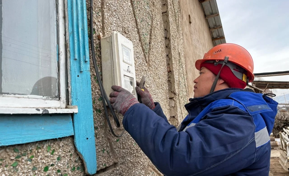 В Таласской области установили 35 600 «умных» счетчиков