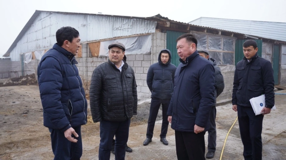 В Кадамжае фермеров обучают технологиям будущего