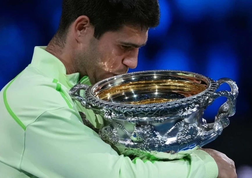 Алькарас - самый молодой обладатель карьерного "Большого шлема"