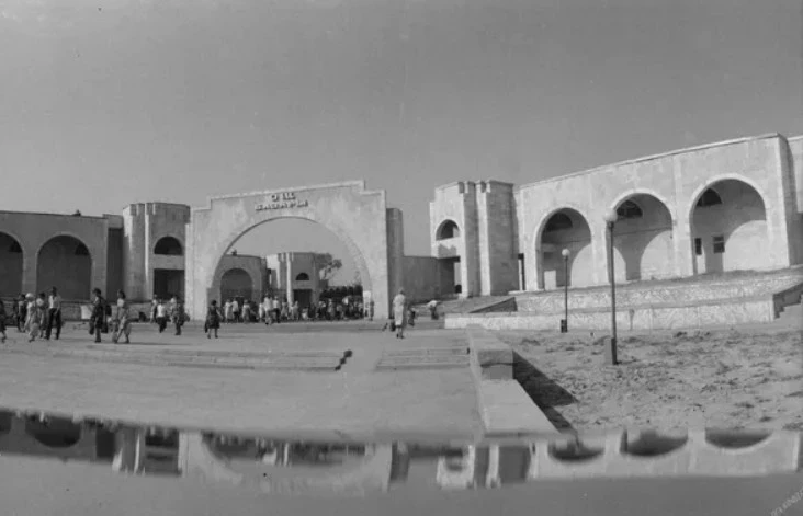 "Разломать - ума не надо": Горожане просят не сносить историю Ошского рынка