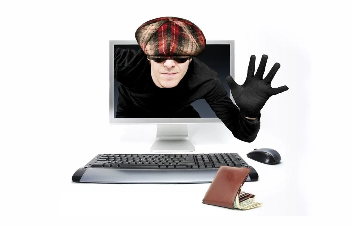 В Бишкеке задержаны подозреваемые в крупном мошенничестве с использованием мессенджеров