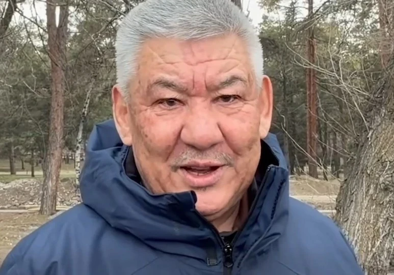 Бекназаров выступил против инициативы о досрочных президентских выборах