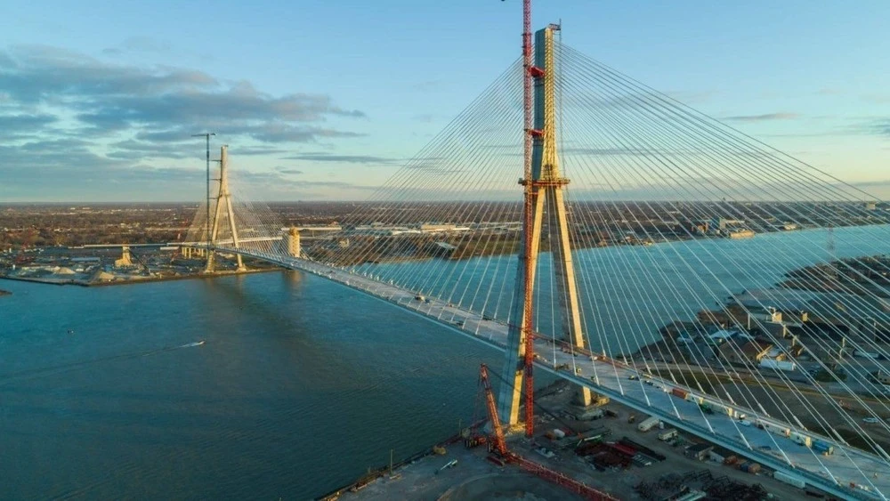 Трамп пригрозил заблокировать открытие нового моста между США и Канадой