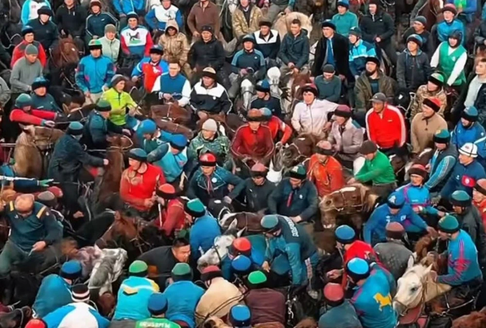 Аламан улак в Кыргызстане переходит к официальным правилам