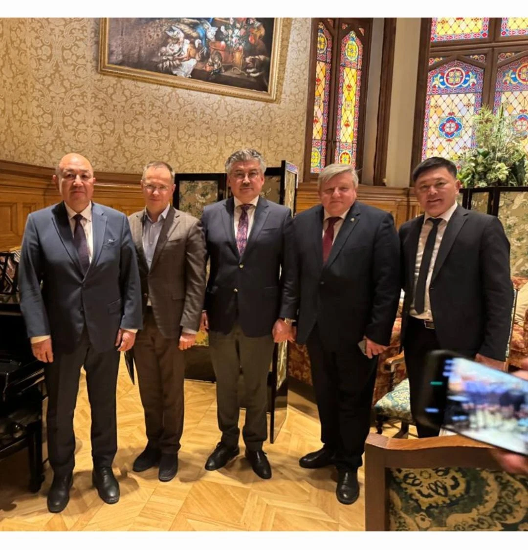 Немного поспорили. Госсекретарь КР Койчиев о встрече с Владимиром Мединским