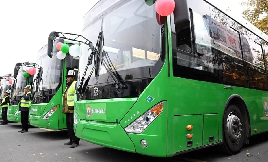 В Бишкеке на сегодня работают 1567 автобусов, планируется закупка 625 новых
