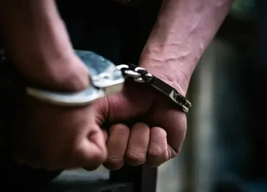 Главу 6-го управления ГКНБ по Бишкеку задержали за коррупцию