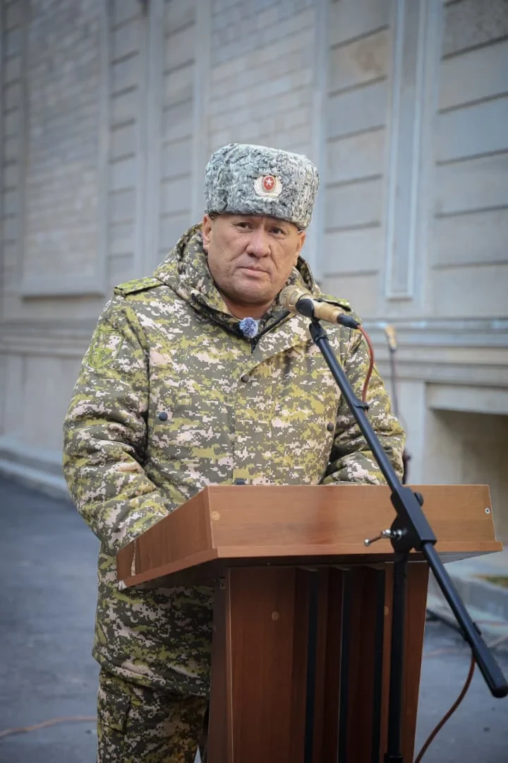 Военнослужащие в Манасе получили квартиры по линии ГИК