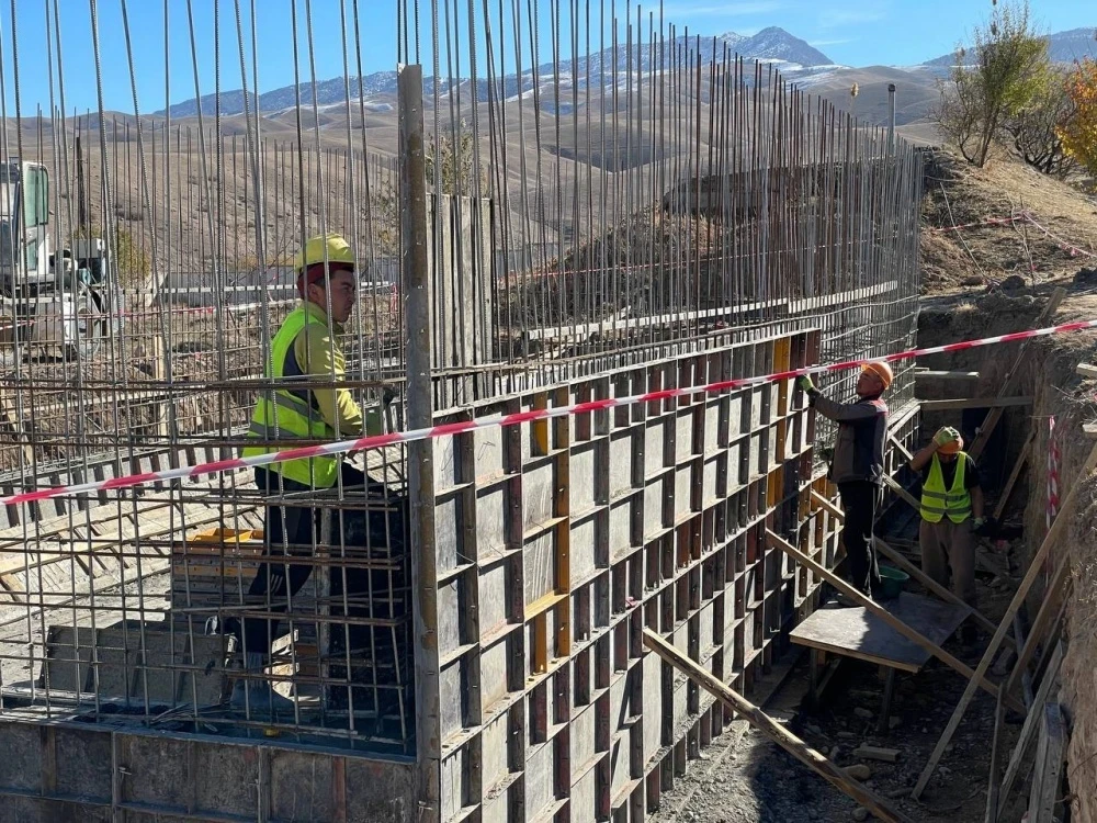 Жители села Мурас Лейлекского района ждут запуска системы водоснабжения