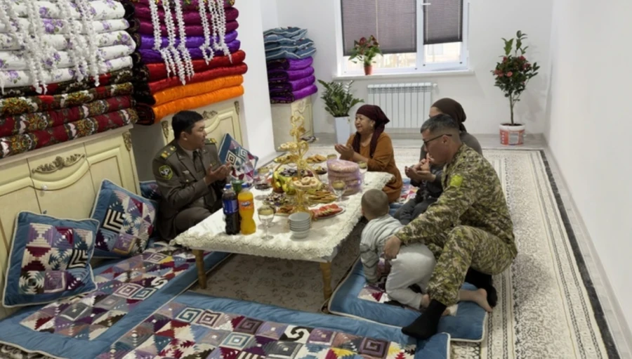 В Джалал-Абадской области 100 семей пограничников получили квартиры