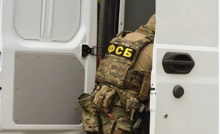 ФСБ сообщила о контрабанде военных двигателей из России в Казахстан