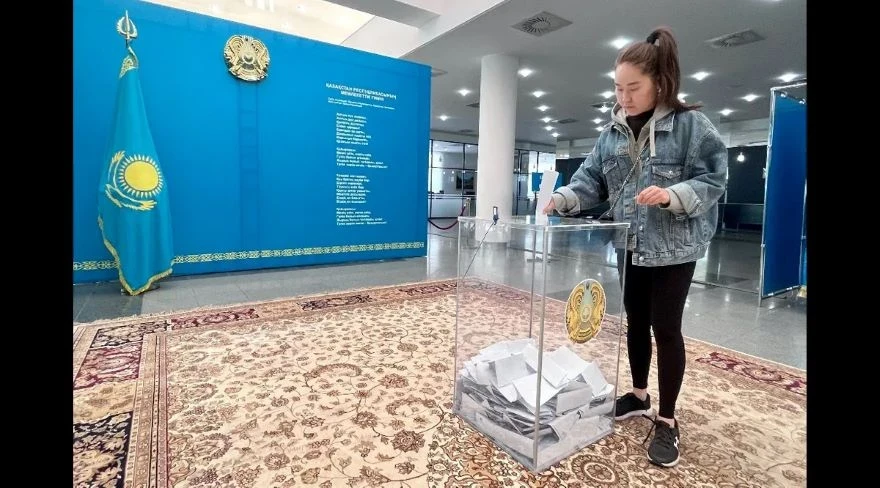 Казакстанда активист референдумдун айынан президент Токаевге доо арыз берди