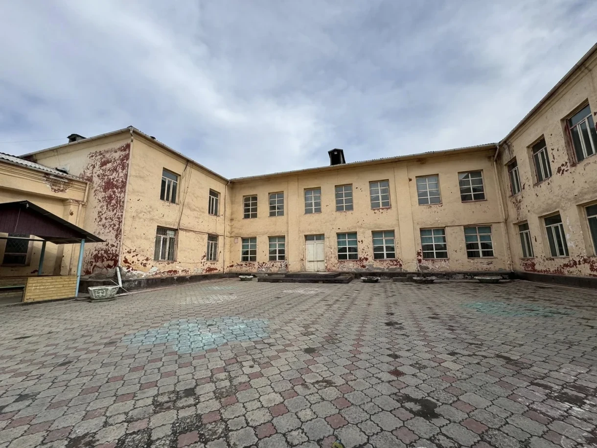 In Osh, a modern educational institution will be built on the site of a century-old school.