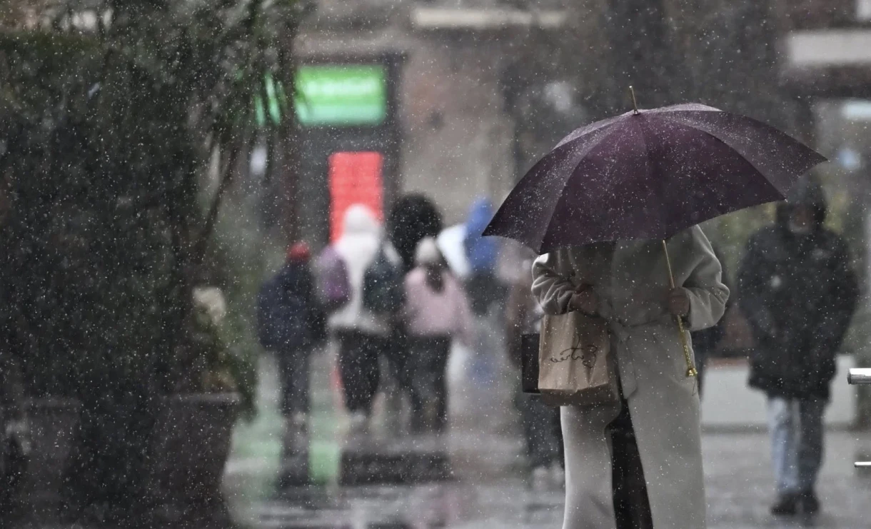 На большей части Кыргызстана ожидаются снег и гололедица