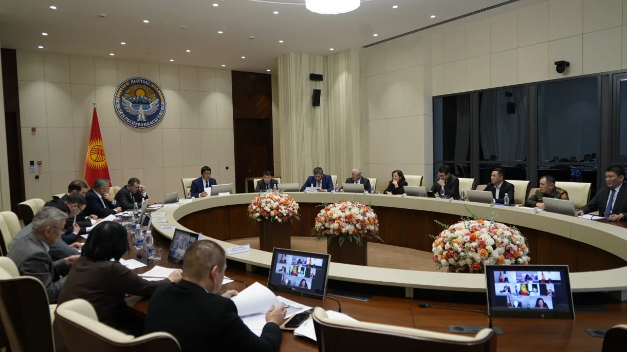 Имена Айтматова, Раззакова и Курманжан датки присвоят учебным заведениям