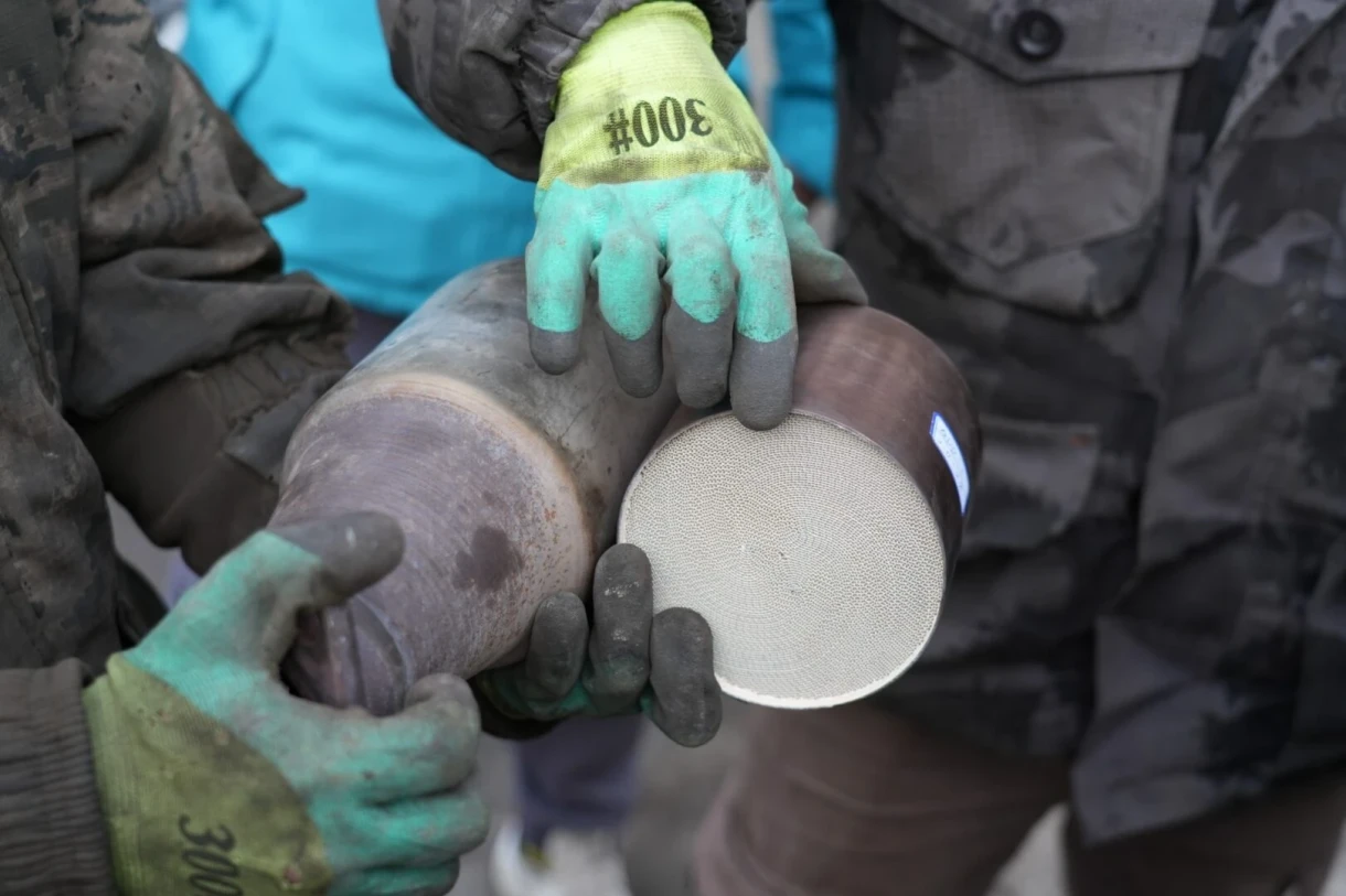 В Кыргызстане введен временный запрет на вывоз б/у катализаторов