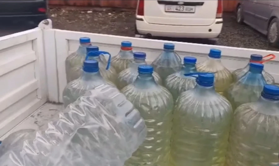 Бишкек–Чалдабар трассасында мыйзамсыз отун сатууга каршы рейд өтүүдө