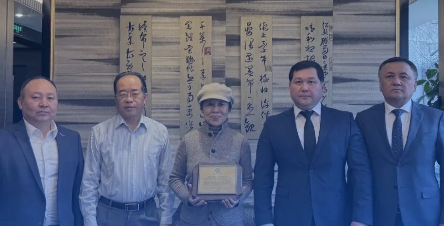 Кыргызстан жана ШКУ "Жибек Жолу" марафонуна даярдыкты талкуулашты