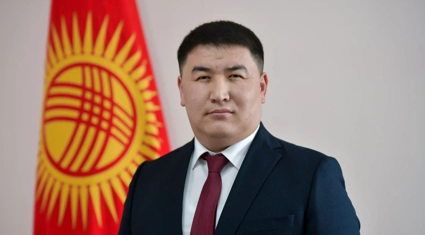 Бишкек шаардык мэриясында - дагы бир кадрдык өзгөрүүлөр (лауазымдар жана сүрөттөр)