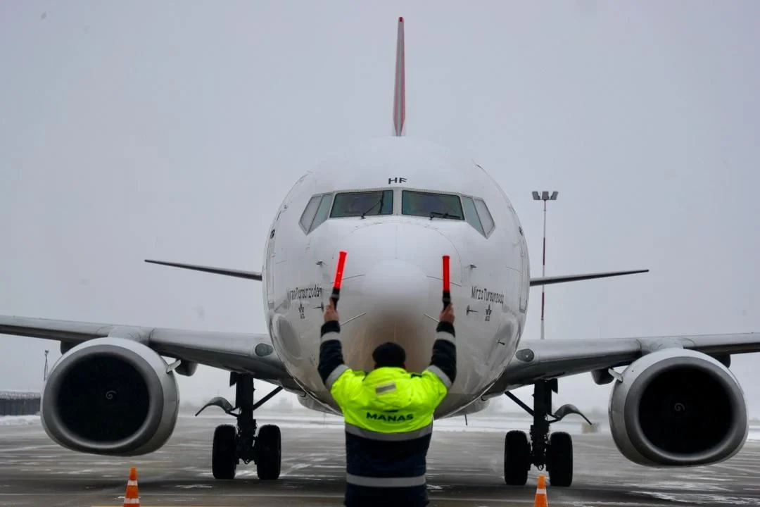 В Бишкек и Ош из Джидды прибыли 210 кыргызстанцев