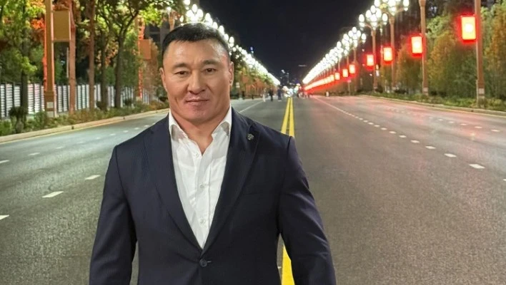 Садыр Жапаров назначил нового главу Госагентства физкультуры и спорта