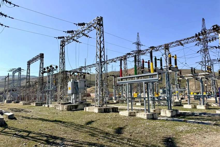 В Баткенском предприятии электрических сетей отремонтировали три подстанции