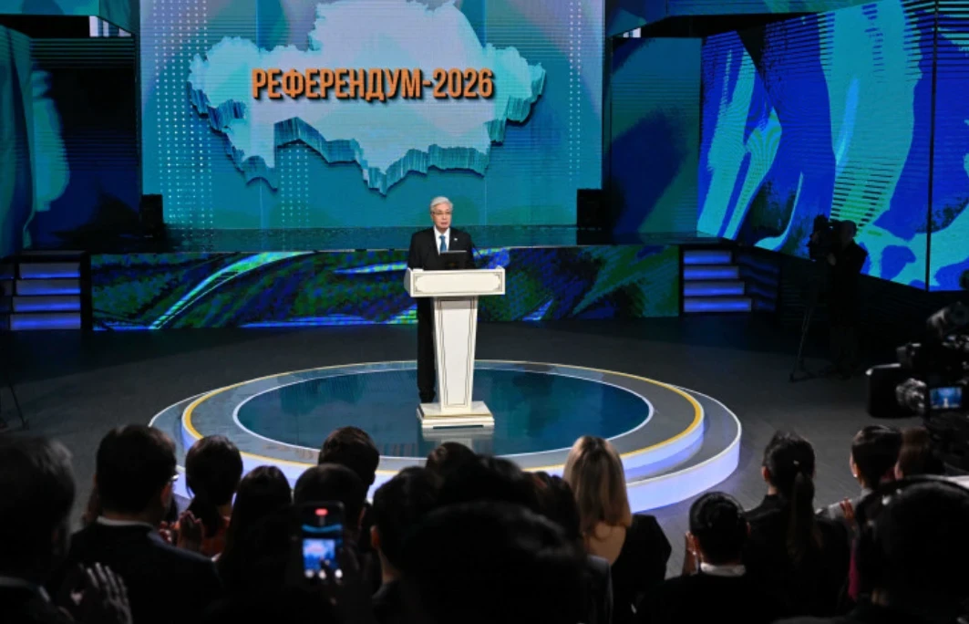 Kassym-Jomart Tokayev familiarized himself with the results of the exit poll conducted during the national referendum
