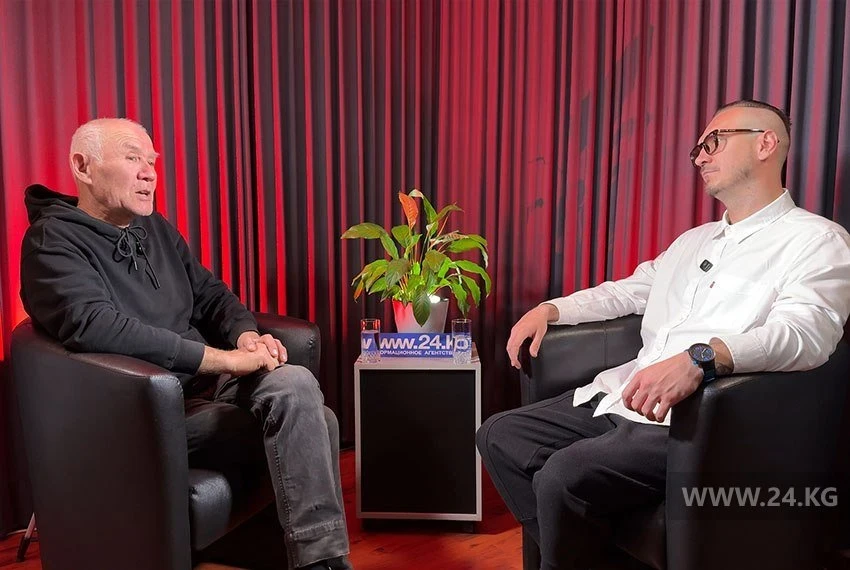 Нас просто оставляют на улице. Эркин Салиев о судьбе Дома художника